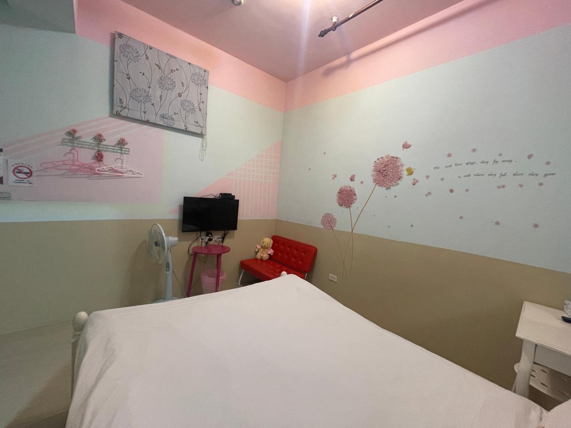萩閣民宿sara'S House走路可到夜市近市區好停車 Hualien City Exterior photo